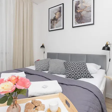Portofino By Renters Appartamento Varsavia